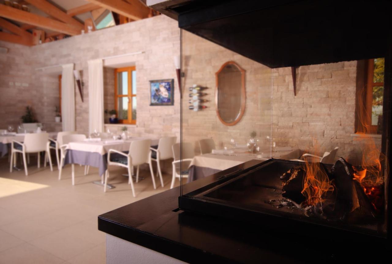 Velanera Hotel & Restaurant Šišan Buitenkant foto