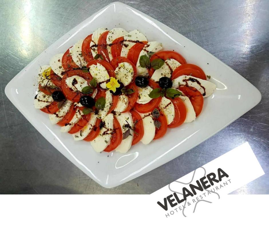 Velanera Hotel & Restaurant Šišan Buitenkant foto