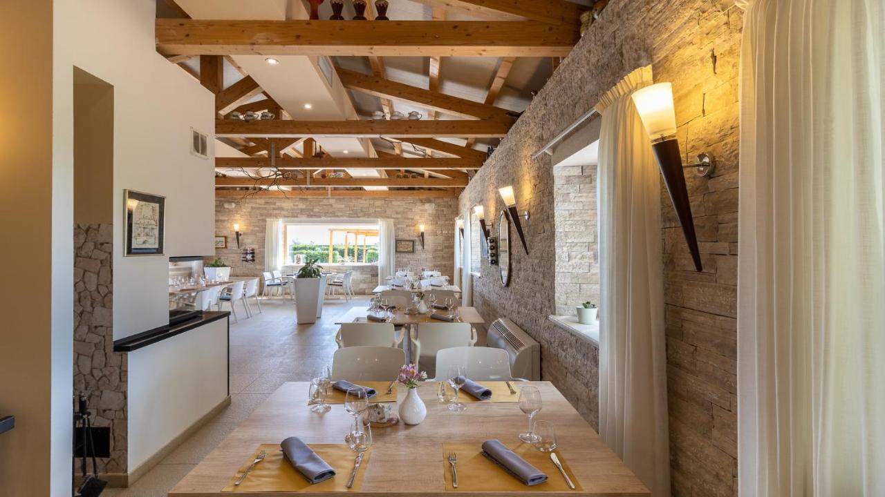 Velanera Hotel & Restaurant Šišan Buitenkant foto